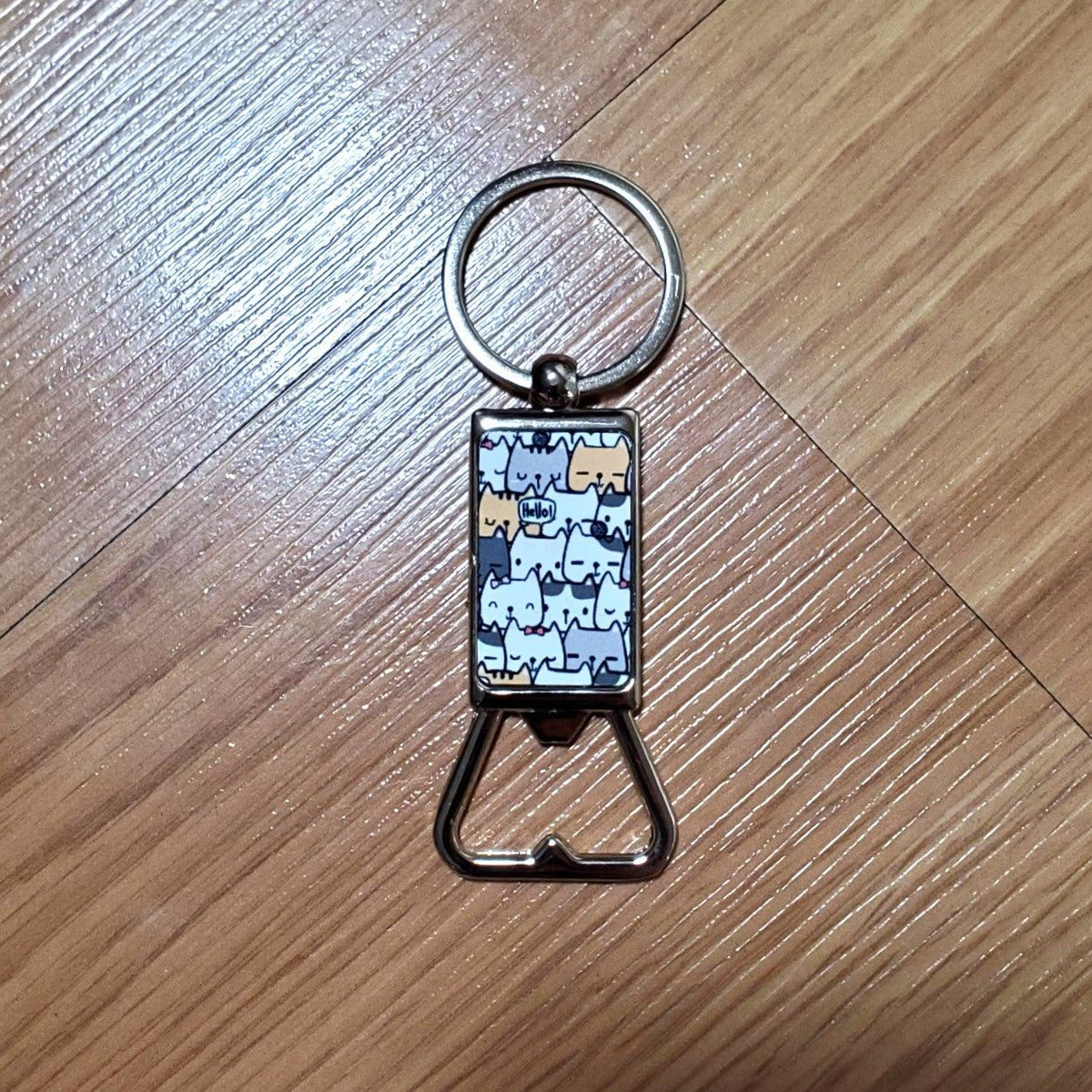 Bottle opener, Cat Crowd design