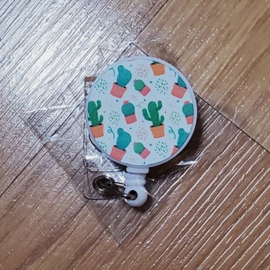 Badge reel, Cactus design