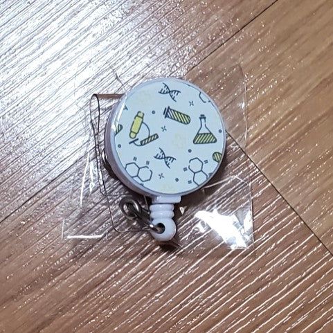 Badge reel, Lab Yellow design