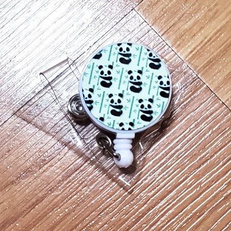 Badge reel, Pandas design
