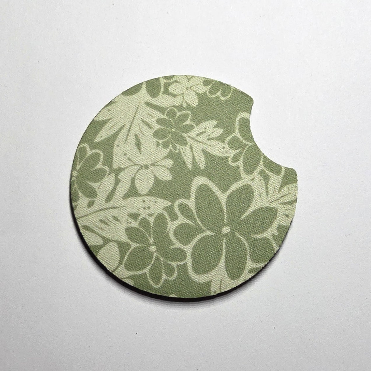 Hawaii artist neoprene car coaster, Lauae Pikake Green design