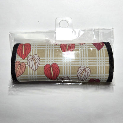 Hawaii artist neoprene luggage handle cover, horizontal, Anthurium Palaka Tan design