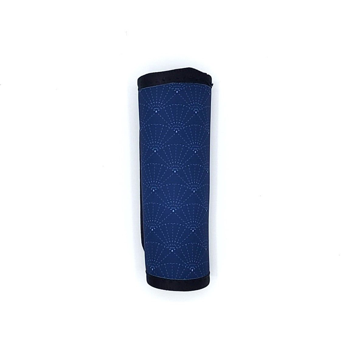 Neoprene luggage handle cover, vertical, Sashiko Fan design